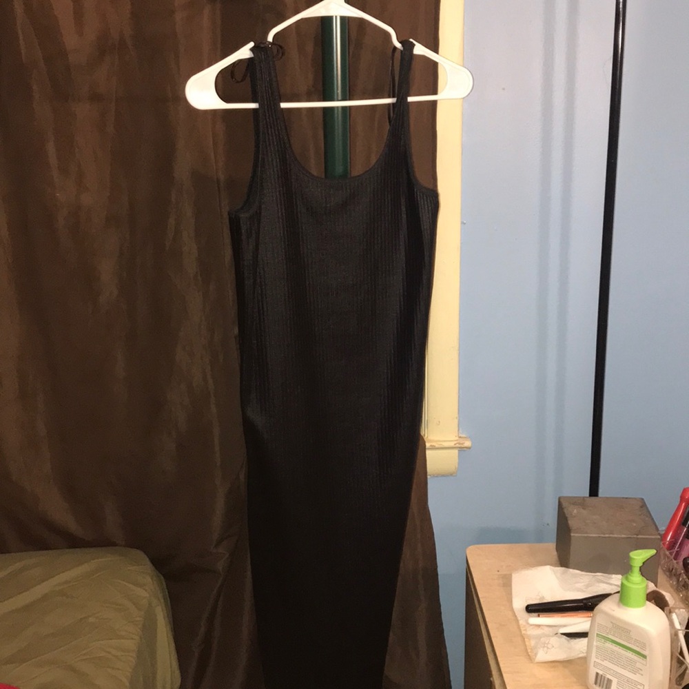 Women’s dress